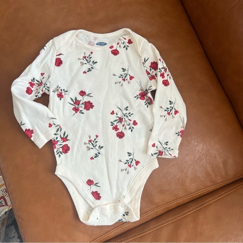 Old Navy Baby Girl Bodysuit Sz 18M 24M Floral Holiday - Picture 2 of 4